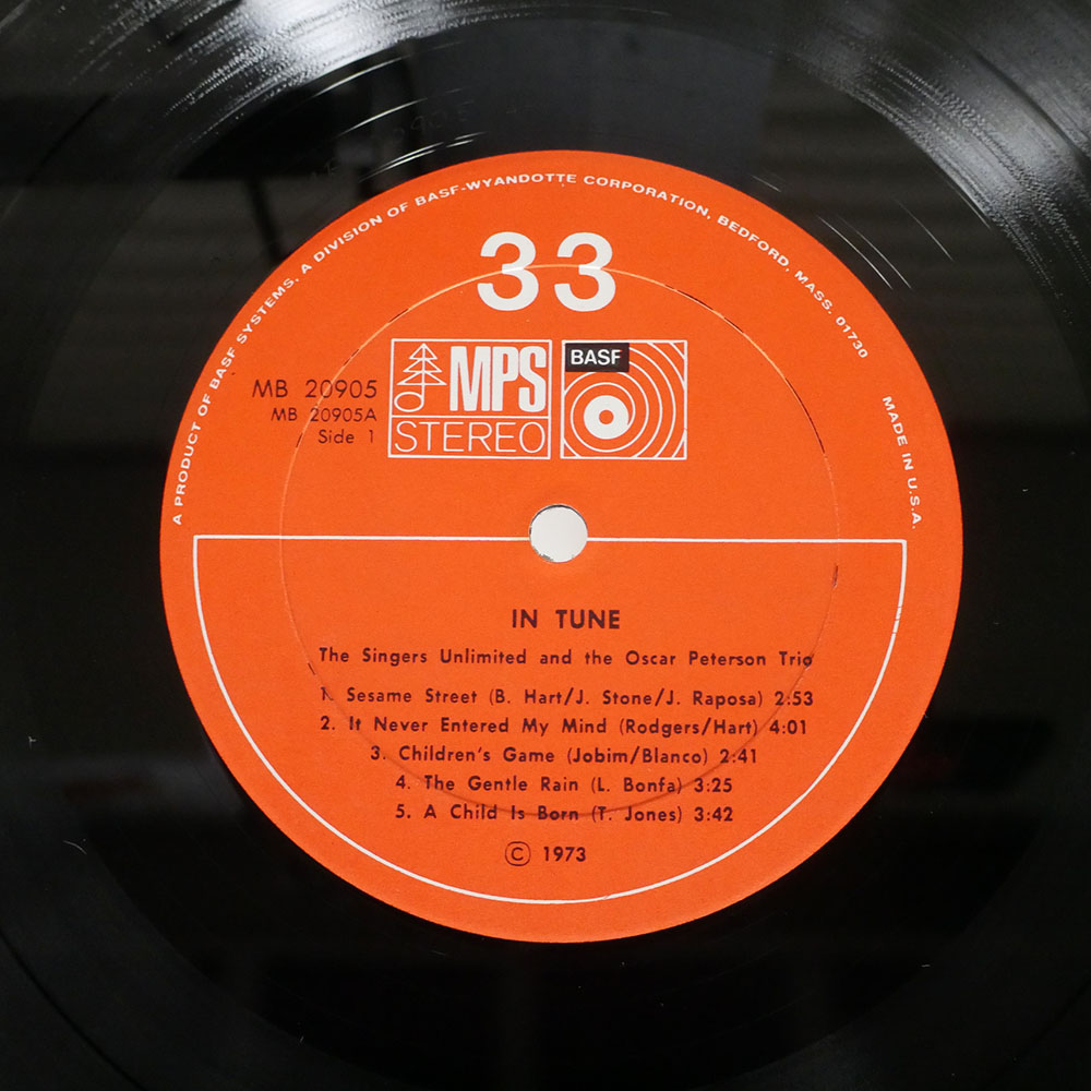 OSCAR PETERSON / IN TUNE