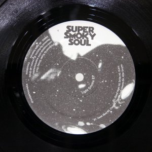 SUPER SMOKY SOUL/ LIGHT SMOKE EP