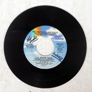 L.A. DREAM TEAM / SHE ONLY ROCK AND ROLLS