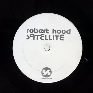 ROBERT HOOD / SATELLITE
